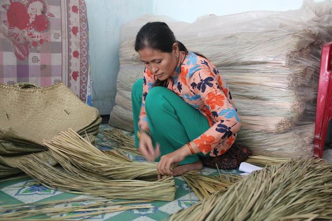 Gần 300 tỷ đồng hỗ trợ phụ nữ có hoàn cảnh khó khăn ở TP.HCM ảnh 1