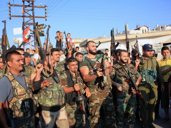 Quân đội Syria và Hezbollah tiến gần đến biên giới Syria-Israel ảnh 1