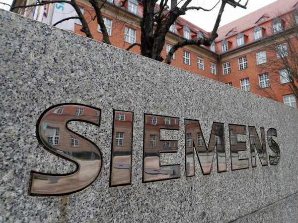 Nga lên án lệnh trừng phạt mới của EU liên quan đến tuabin khí ảnh 1