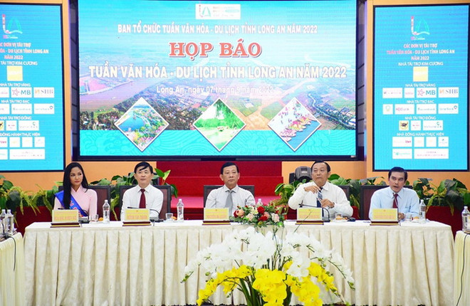 Long An: Tạo điểm nhấn phát triển du lịch gắn với phát huy các di sản ảnh 1