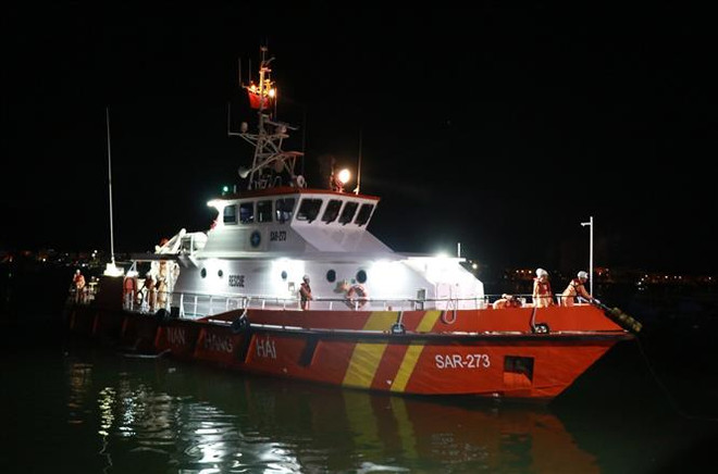 Khánh Hòa: Kịp thời đưa một thuyền viên Quảng Nam gặp nạn vào bờ ảnh 2
