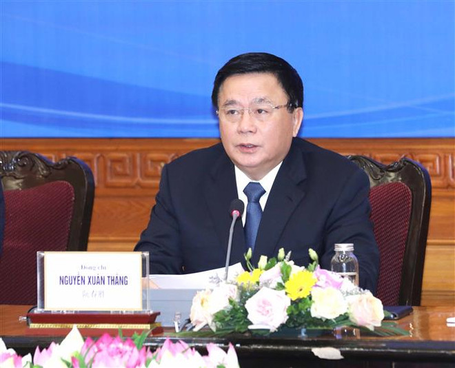 Ủy viên Bộ Chính trị, Chủ tịch Hội đồng Lý luận Trung ương, Giám đốc Học viện Chính trị Quốc gia Hồ Chí Minh Nguyễn Xuân Thắng phát biểu tại hội thảo. (Ảnh: Phương Hoa/TTXVN) Hội thảo Lý luận lần thứ 17 giữa Đảng Cộng sản Việt Nam và Trung Quốc ảnh 1