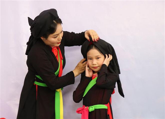 Đến xã Hoàn Sơn thăm nơi ươm mầm tài năng Quan họ nhí ảnh 3