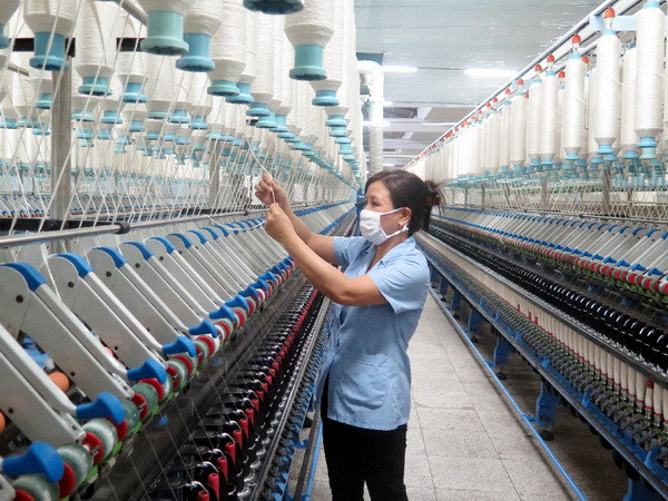 Chỉ tiêu nợ Chính phủ trong năm 2015 vượt giới hạn cho phép ảnh 1