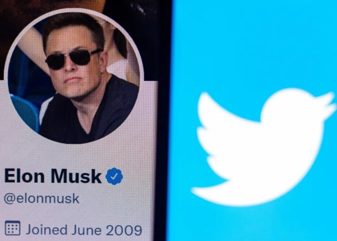 Musk và Twitter đang vướng vào một cuộc chiến pháp lý liên quan tới hoạt động mua lại mạng xã hội này. (Nguồn: Yahoo News) Twitter kêu gọi cổ đông bỏ phiếu thông qua vụ mua lại của tỷ phú Musk ảnh 1
