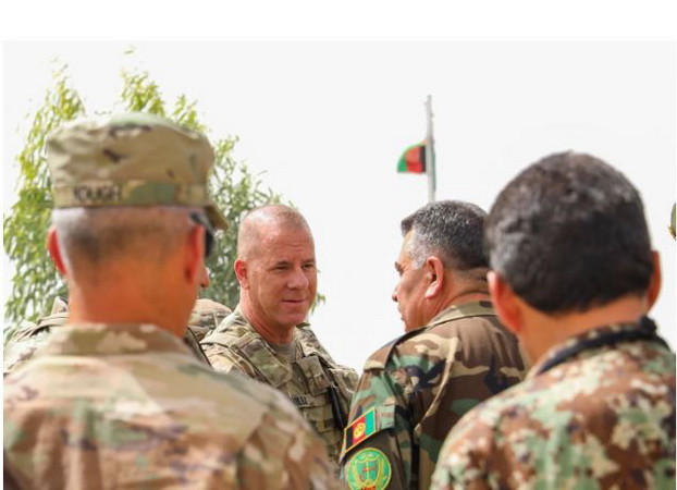 Tướng Mỹ Jeffrey Smiley bị thương trong vụ tấn công ở Afghanistan ảnh 1