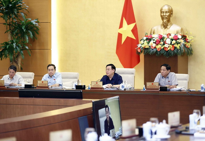 Tách bạch, phân định rõ giữa thu hồi và đấu giá quyền sử dụng đất ảnh 1