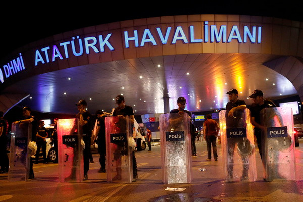 Thổ Nhĩ Kỳ bắt giữ 13 nghi can tấn công sân bay ở Istanbul ảnh 1