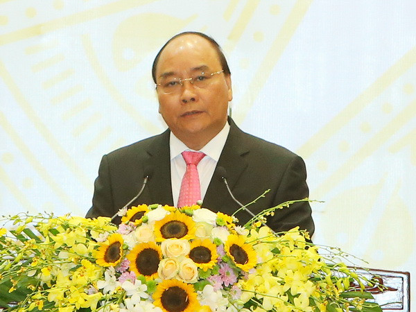 Thủ tướng tới Vientiane bắt đầu dự Hội nghị cấp cao ASEAN 28-29 ảnh 1