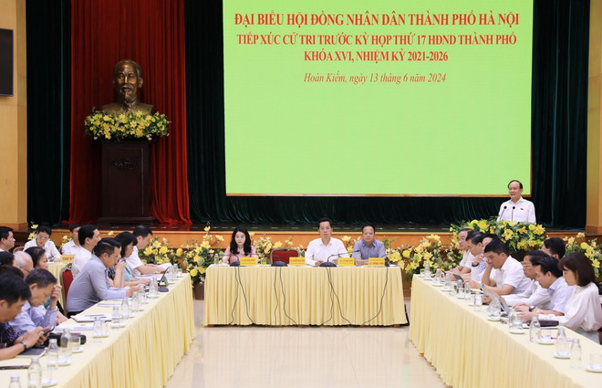 ttxvn_tiep xuc cu tri Ha Noi.jpg