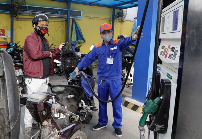 DN dầu khí có thể tiếp tục hưởng lợi do đà tăng giá dầu trong ngắn hạn ảnh 1