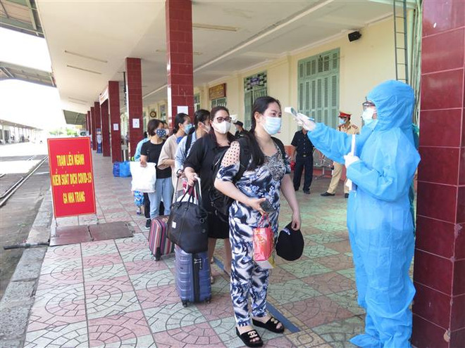 Áp dụng các biện pháp phù hợp để phòng, chống dịch COVID-19 ảnh 1