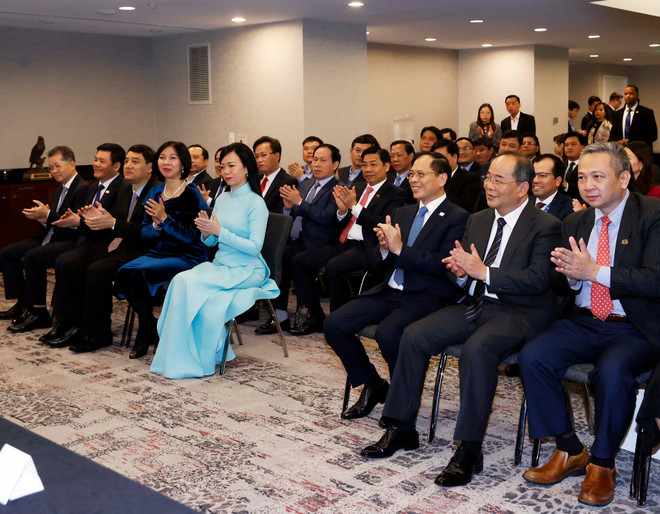 ttxvn_1511_chu tich nuoc gap go (3).jpg