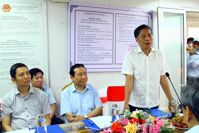 Trưởng Ban Kinh tế TW làm việc với Ban Thường vụ Tỉnh ủy Quảng Bình ảnh 2