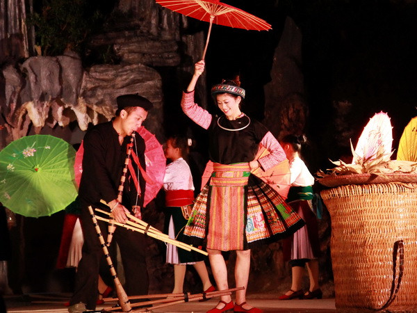 Lễ hội Khèn Mông độc đáo trên Cao nguyên đá Đồng Văn ảnh 1