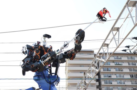 Công ty Nhật Bản gây chú ý với robot công nghiệp mang hình người ảnh 2