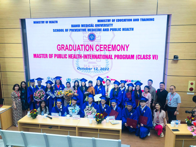 Thêm 21 thạc sỹ y tế công cộng quốc tế nhận bằng tốt nghiệp ảnh 11