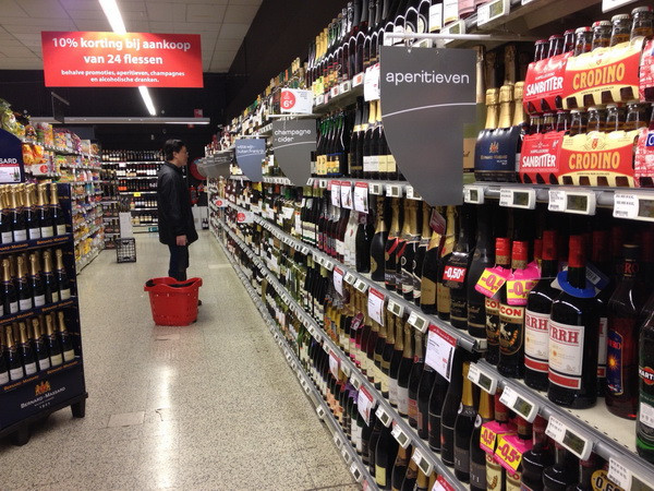 Bỉ lọt tốp 5 nước tiêu thụ nhiều champagne nhất thế giới ảnh 1