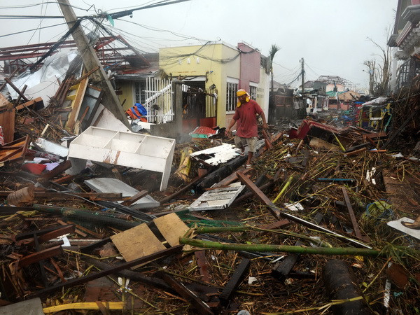 Philippines cần 3 tỷ USD để tái thiết sau bão Haiyan ảnh 1
