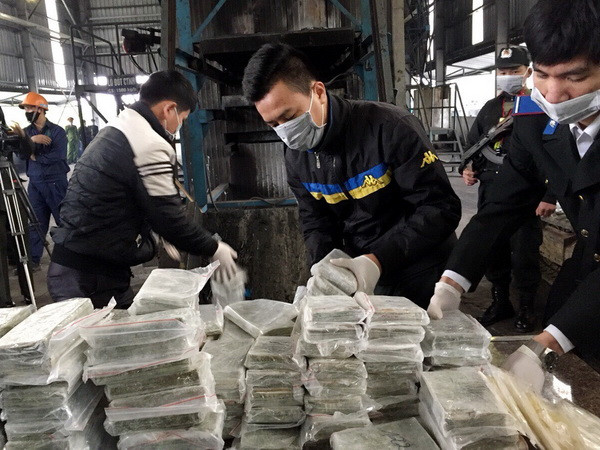 Phú Thọ tiến hành tiêu hủy 300 bánh heroin là tang vật vụ án ảnh 1