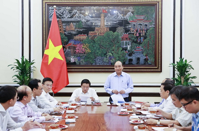 Chủ tịch nước Nguyễn Xuân Phúc, Trưởng Ban Chỉ đạo Cải cách Tư pháp Trung ương phát biểu. (Ảnh: Thống Nhất/TTXVN) Chủ tịch nước chủ trì họp về xây dựng cơ sở đào tạo pháp lý trọng điểm ảnh 1