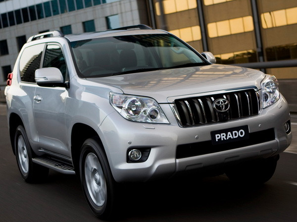 Toyota Việt Nam triệu hồi 126 xe Land Cruiser Prado và Hiace ảnh 1