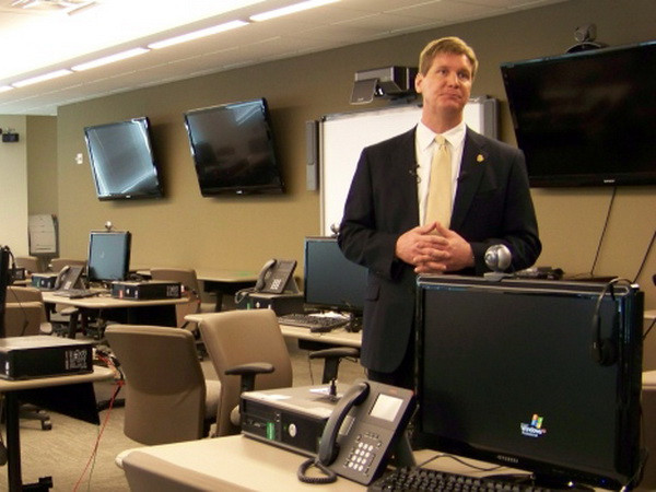 Mỹ: FBI bắt giữ 6 đối tượng liên quan tới nhóm vũ trang IS ảnh 1