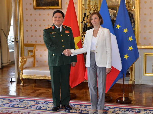 Việt-Pháp ký Tuyên bố Tầm nhìn chung về hợp tác quốc phòng 2018-2028 ảnh 2