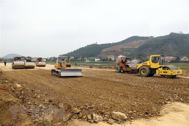 Chủ tịch Quốc hội: Đổi mới mạnh mẽ trong tư duy và cách làm ảnh 2