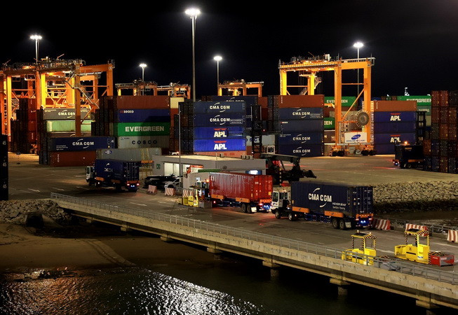 Các cảng biển vẫn hoạt động xuyên Tết Nguyên đán Quý Mão 2023 ảnh 1