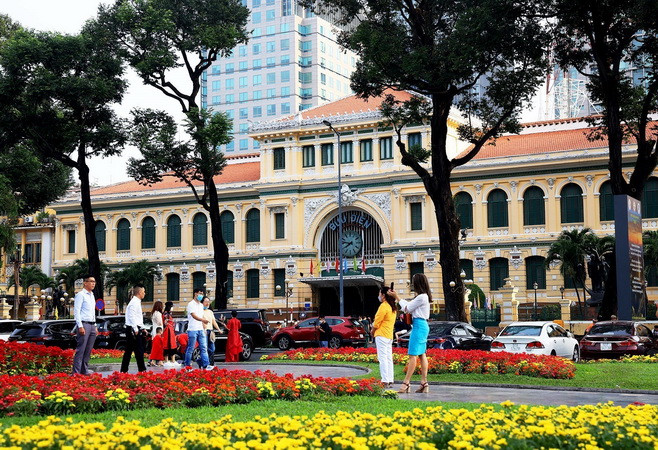 Bưu điện Trung tâm TP.HCM. (Ảnh: Hồng Đạt/TTXVN) TP Hồ Chí Minh: Thu hút mạnh mẽ vốn đầu tư trực tiếp nước ngoài ảnh 1
