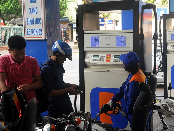 Gỡ khó để đẩy mạnh tiêu thụ xăng sinh học E5 trên toàn quốc ảnh 1