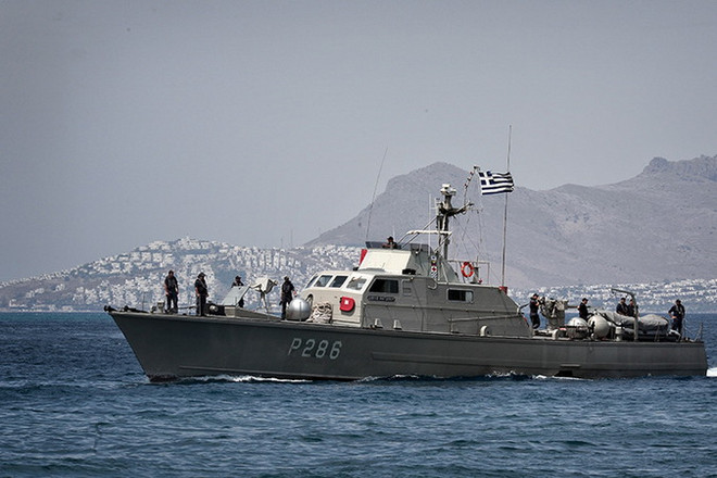 Lượng lượng bảo vệ bờ biển Hy Lạp thu giữ 1,3 tấn gai dầu ảnh 1
