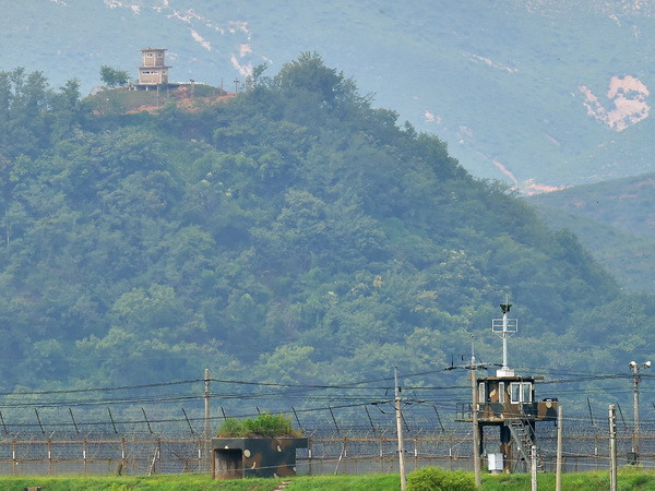 Triều Tiên tuyên bố các binh sỹ đang chờ lệnh tiêu diệt kẻ thù ảnh 1