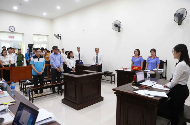 Hình ảnh phiên xét xử sơ thẩm vụ án lạm dụng chức vụ tại PVEP ảnh 10