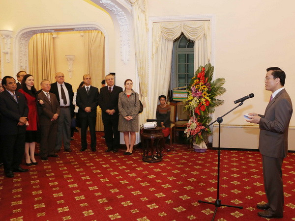 Đội ngũ báo chí nước ngoài coi Việt Nam là ngôi nhà thứ hai ảnh 1