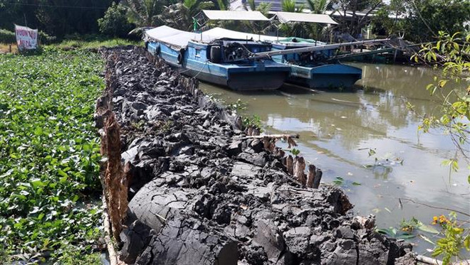 Độ mặn trên các sông Nam Bộ sắp đạt đến mức cao nhất ảnh 1