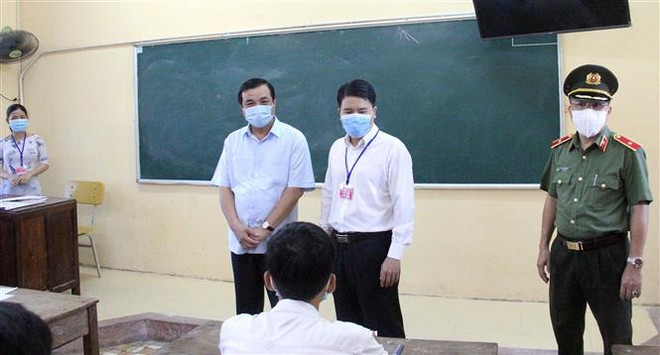 Quảng Nam phong tỏa, phun thuốc khử trùng chợ đầu mối Tam Kỳ ảnh 2