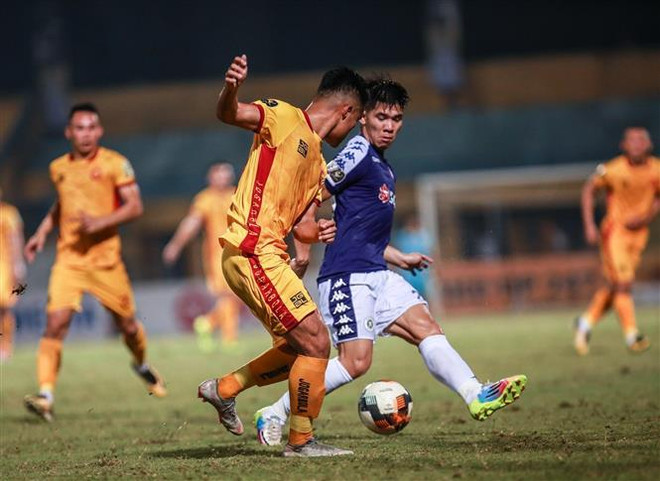 Thắng 5 sao trước Thanh Hóa, Hà Nội FC bỏ xa TP.HCM 5 điểm ảnh 2