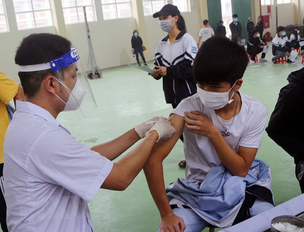 Tuyên Quang ưu tiên tiêm vaccine phòng COVID-19 cho trẻ ở vùng có dịch ảnh 1