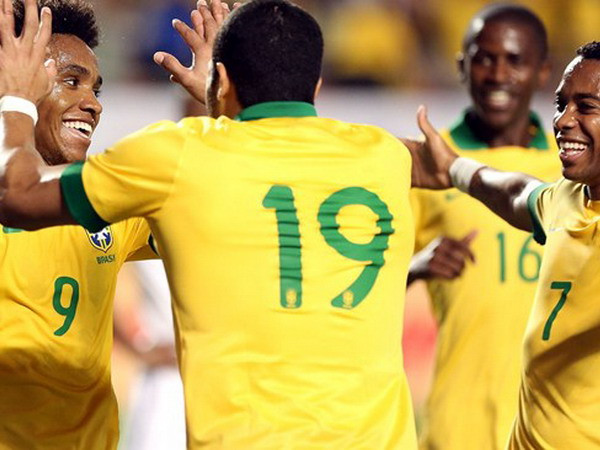 Đội tuyển Brazil cao nhất trong các đội dự World Cup năm nay ảnh 1