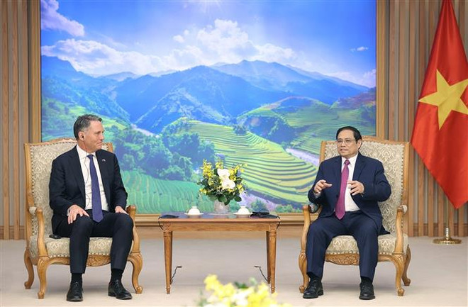 Thủ tướng Phạm Minh Chính tiếp Phó Thủ tướng, Bộ trưởng Quốc phòng Australia Richard Marles. (Ảnh: Dương Giang/TTXVN) Việt Nam luôn coi trọng quan hệ đối tác chiến lược với Australia ảnh 2