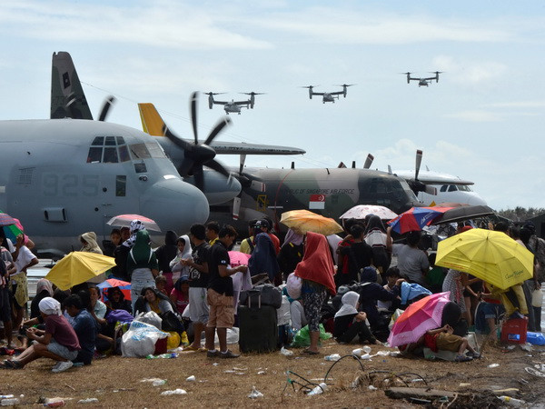 Hạ dự báo tăng trưởng kinh tế Philippines vì bão Haiyan ảnh 1