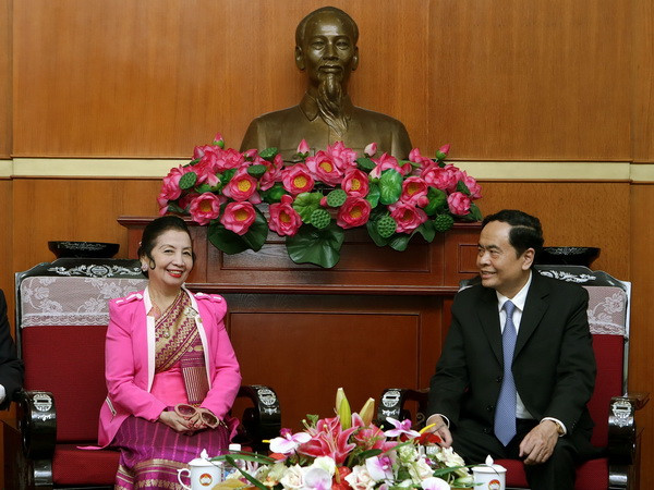 Củng cố mối quan hệ hợp tác giữa hai tổ chức Mặt trận Việt Nam-Lào ảnh 1