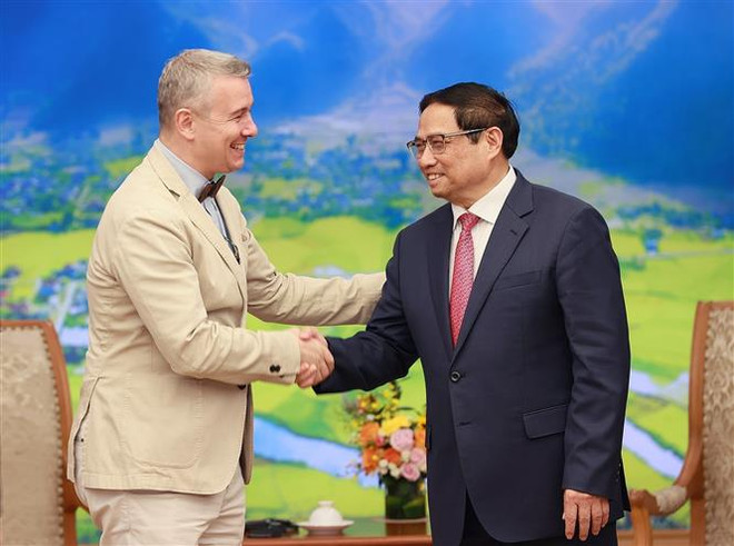 Thủ tướng tiếp Đại sứ Bỉ và Tổng Giám đốc Tập đoàn John Corkerill ảnh 1