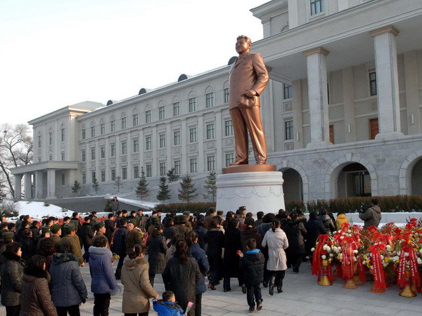 Triều Tiên dọa tấn công "không báo trước" Hàn Quốc ảnh 1
