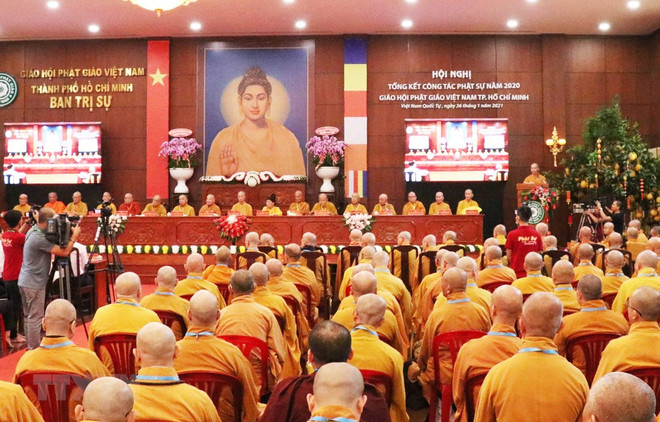 (Ảnh minh họa: Xuân Khu/TTXVN) Giáo hội Phật giáo đề nghị các chùa, cơ sở tự viện thực hiện Tết "5K" ảnh 1