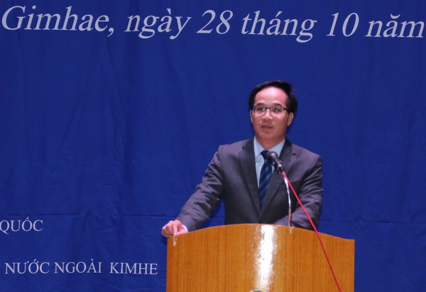 Tư vấn, vận động lao động Việt Nam tại Hàn Quốc về nước đúng hạn ảnh 2