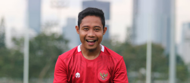 Vòng loại World Cup: Tiền vệ Indonesia thể hiện quyết tâm ảnh 1