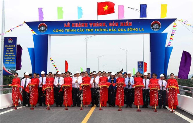 Hà Tĩnh: Khánh thành cầu Thọ Tường bắc qua sông La kết nối liên tỉnh ảnh 1